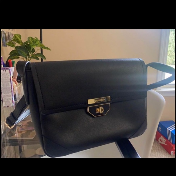 Calvin Klein Purse - Picture 1 of 3